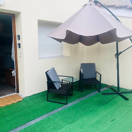Le Petit Prince , Jolie Maisonnette Terrasse Netflix Parking Prive Jeux De Societe Bourg-en-Bresse Exterior foto