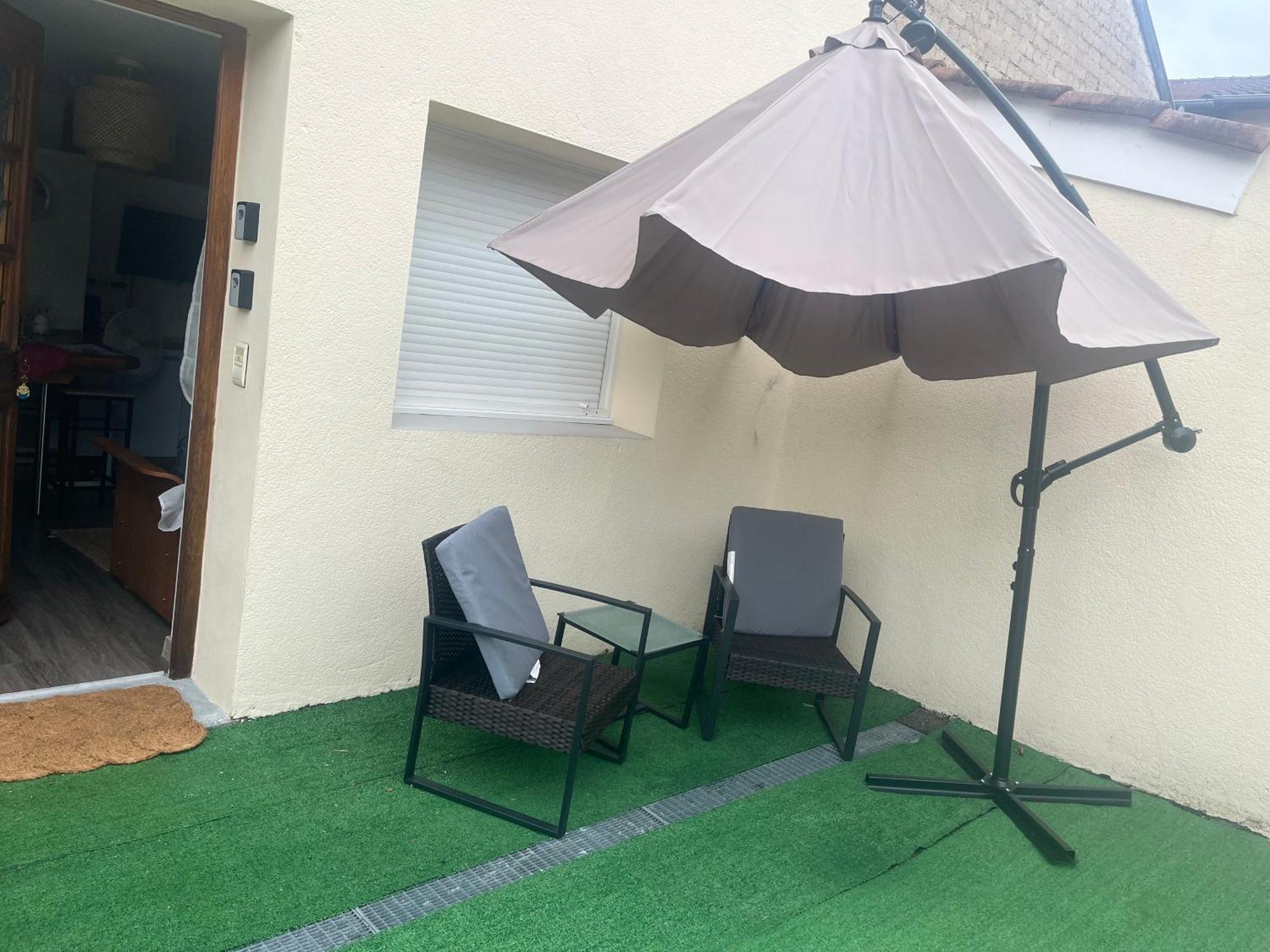 Le Petit Prince , Jolie Maisonnette Terrasse Netflix Parking Prive Jeux De Societe Bourg-en-Bresse Exterior foto